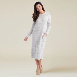 NWT softies Oprahs favorite Marshmallow Crew Neck Lounger dress pockets size s/m